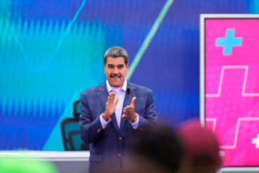 La nueva de Maduro: decretó en “agradecimiento al pueblo” el adelanto de la Navidad para el 1 de octubre (+Video)