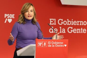 Portavoz del gobierno de España dice que proposición de PP para reconocer a Edmundo González pretende “dividir”