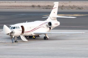 El gobierno tildó de “piratería” la confiscación de un avión presidencial de Maduro en República Dominicana