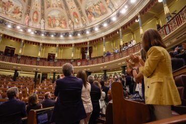 Congreso de España pide al gobierno reconocer a González Urrutia como presidente de Venezuela