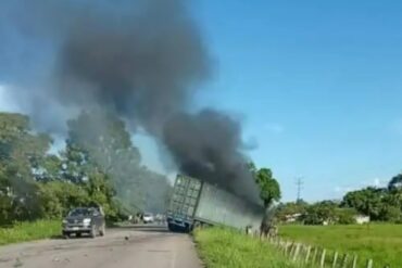 Fatal accidente en Táchira: cuatro adultos y un bebé carbonizados luego de que gandola chocara el vehículo en el que viajaban