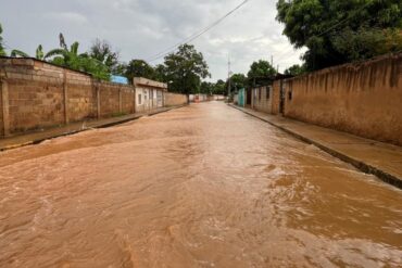 Murió niña de 11 años arrastrada por una cañada en Maracaibo