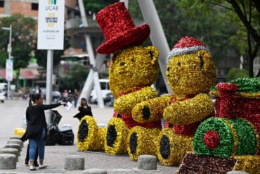 Critican adelanto de la Navidad en Venezuela en medio de la crisis: “Es una burla para los trabajadores”