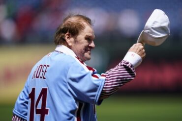 La última foto que se tomó Pete Rose junto a grandes leyendas y una estrella venezolana del béisbol