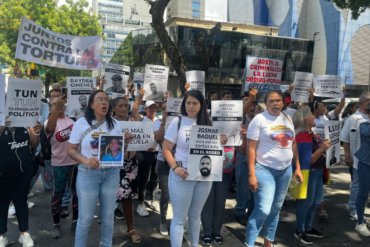 “Mi hijo pasa hambre, la comida es inhumana”: el duro testimonio de madre de joven detenido en protesta poselectoral