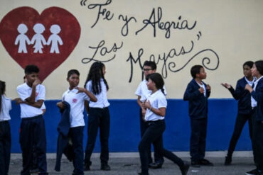 La red de educación pública a punto del colapso en Venezuela: hay 3 millones de niños excluidos de las aulas